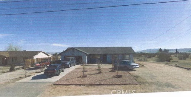 11863 9th, Hesperia, CA 92345