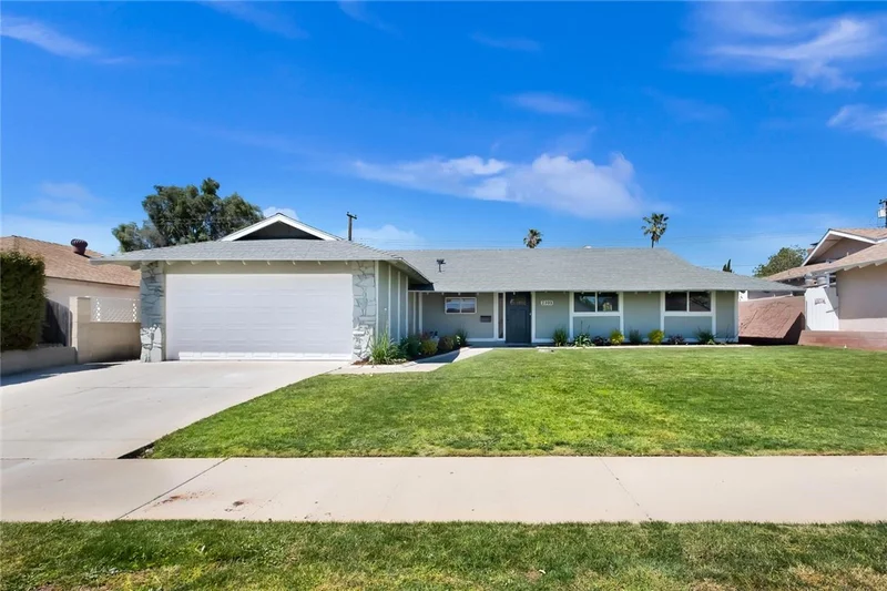 2303 Trenton, Orange, CA 92867