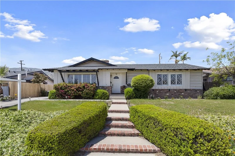 1033 Laurel, Glendora, CA 91741