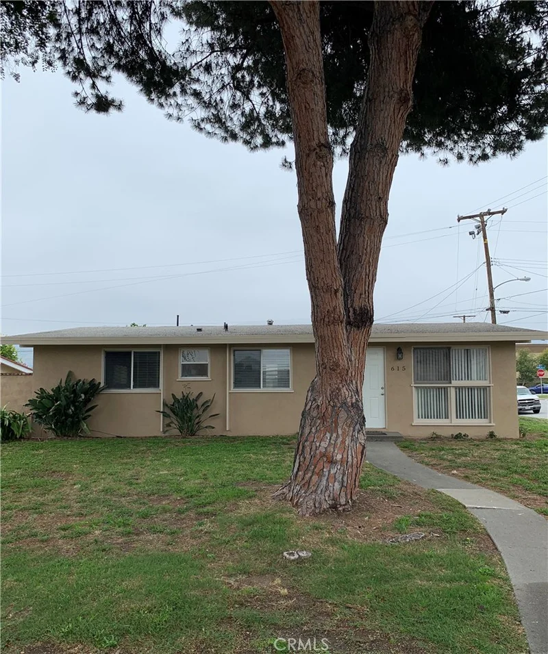 615 Helensburg, Glendora, CA 91740