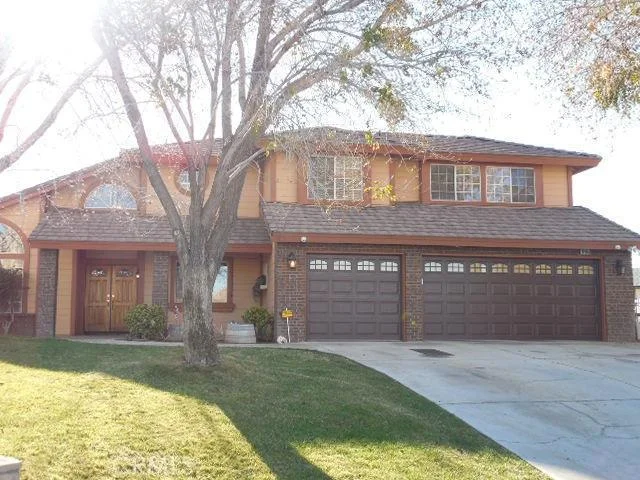 18485 Bonito, Victorville, CA 92395