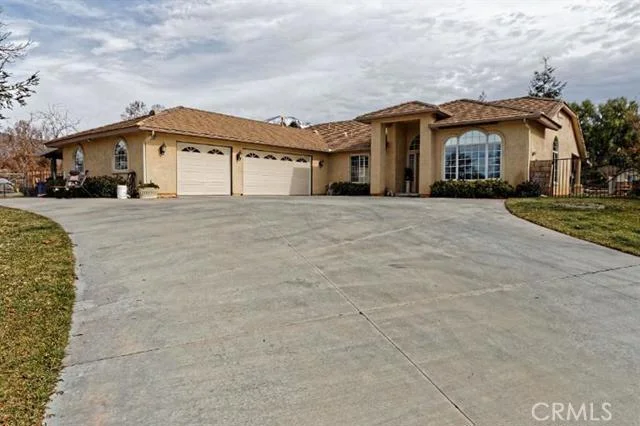11607 Grove, Yucaipa, CA 92399