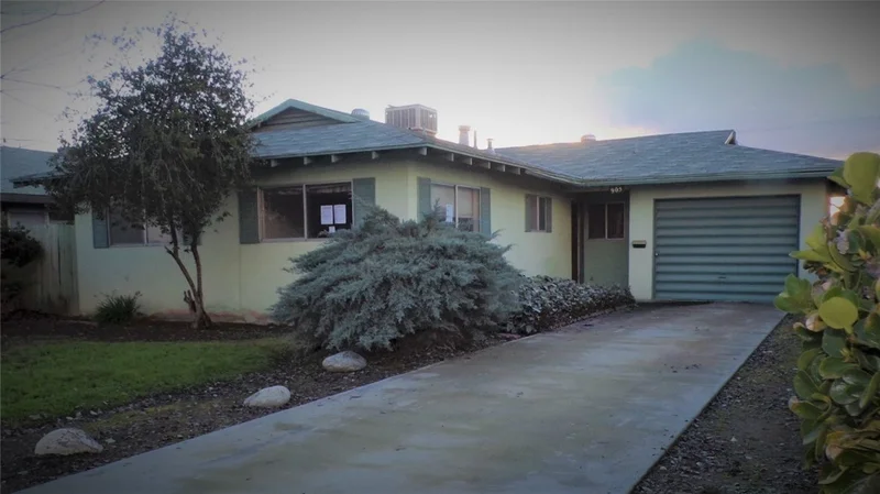 905 Asti, Delano, CA 93215