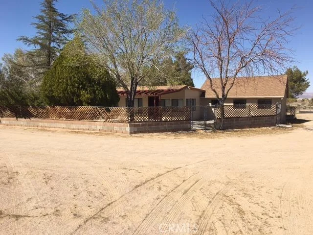 10025 Red Butte, Lucerne Valley, CA 92356
