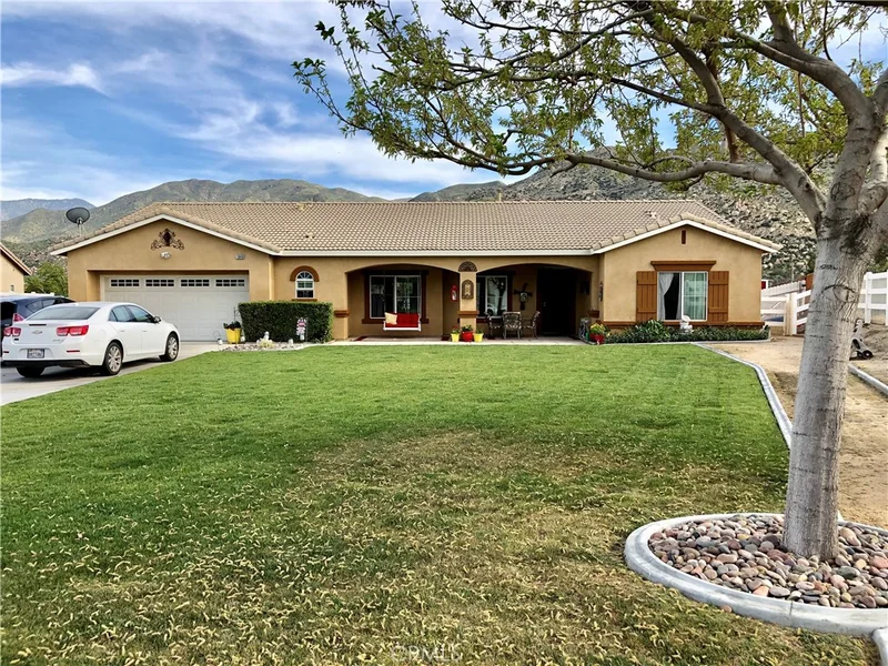 1040 Driftwood, Banning, CA 92220