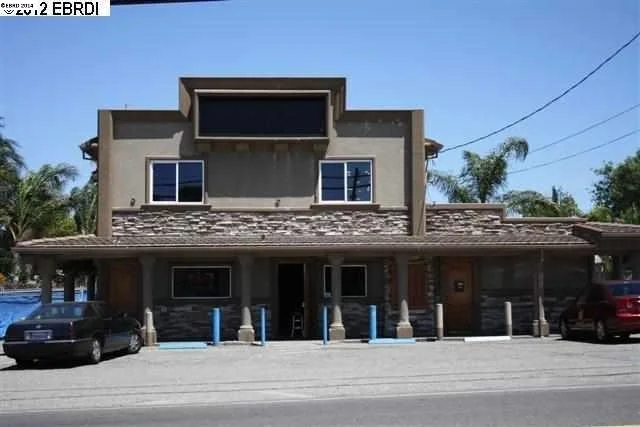 5620 Main St, Oakley, CA 94561-2720