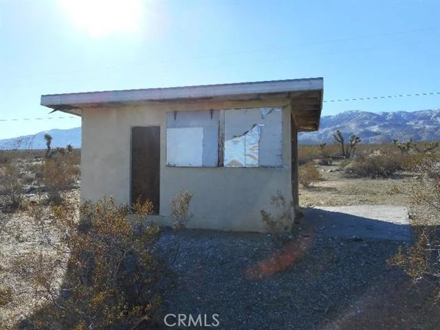 1 Emerald, Lucerne Valley, CA 92356