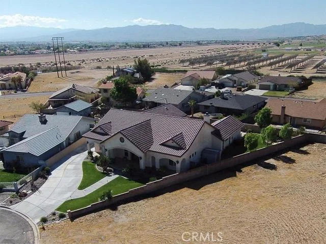 18605 Catalina, Victorville, CA 92395