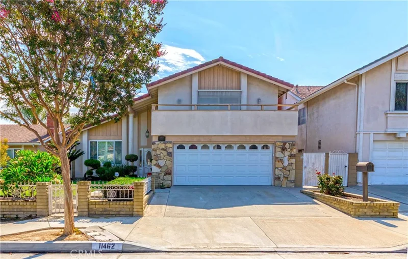 11462 Anegada, Cypress, CA 90630