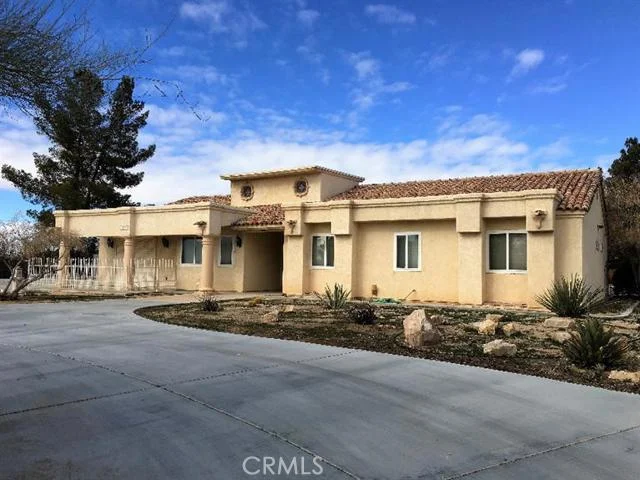 18730 Otomian, Apple Valley, CA 92307
