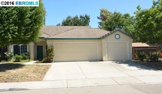 4100 Chicory Ct, Oakley, CA 94561