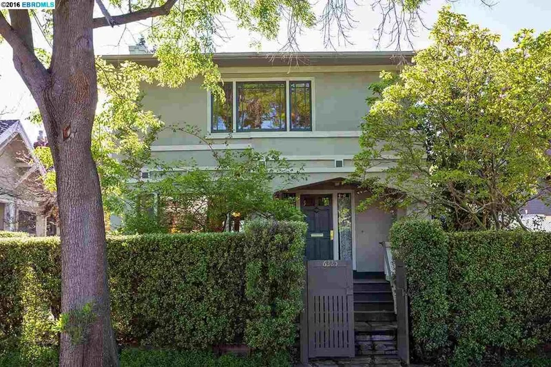 6225 Hillegass Avenue, Oakland, CA 94618