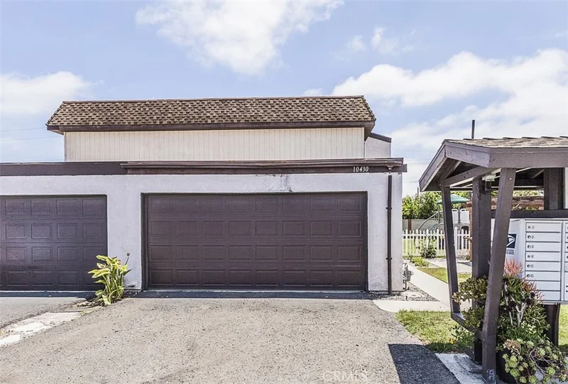10430 Neal Drive 20, Westminster, CA 92683