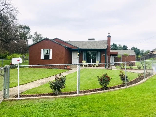 42 La Colina, Oroville, CA 95965
