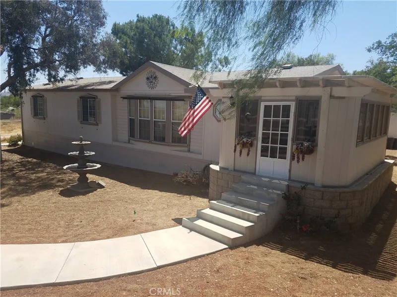 22831 Old Elsinore, Perris, CA 92570