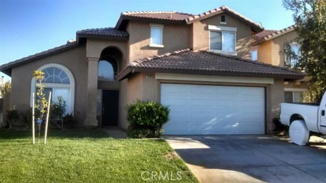 12281 Woodhollow, Victorville, CA 92392