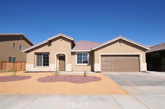11806 Luna, Victorville, CA 92392