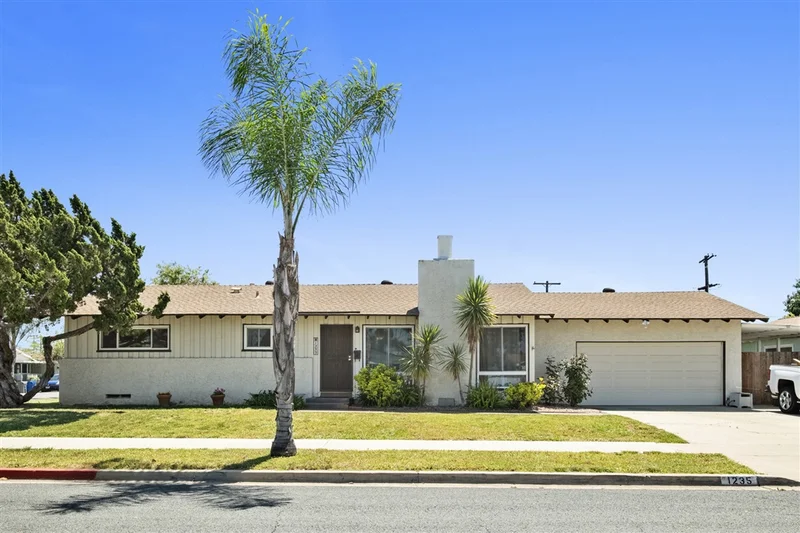 1235 Coral St, El Cajon, CA 92021