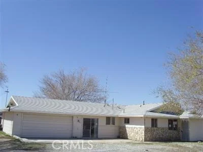 10360 Sierra Vista, Phelan, CA 92371