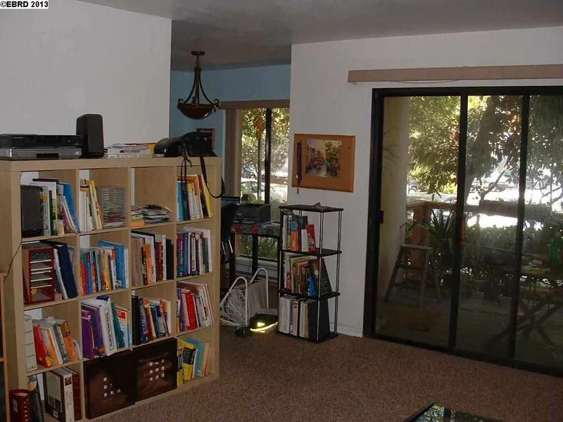 1 Captain Drive #D153, Emeryville, CA 94608-1710