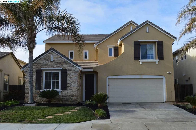 2286 Cambridge Dr, Discovery Bay, CA 94505