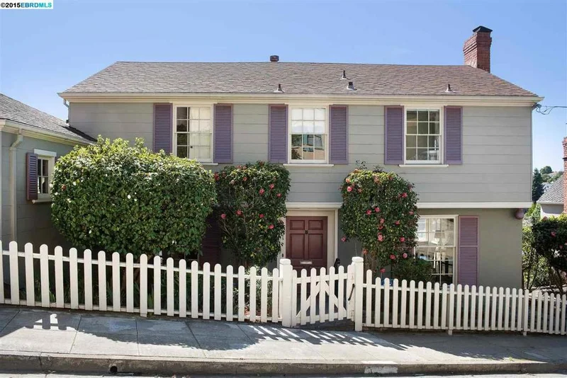 1031 Norwood Avenue, Oakland, CA 94610
