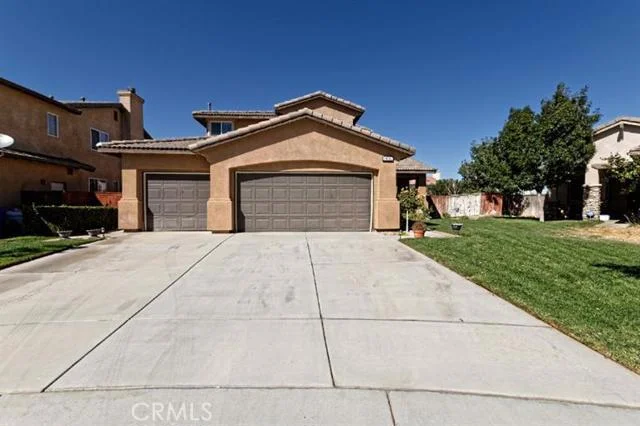 11676 Azalia, Adelanto, CA 92301