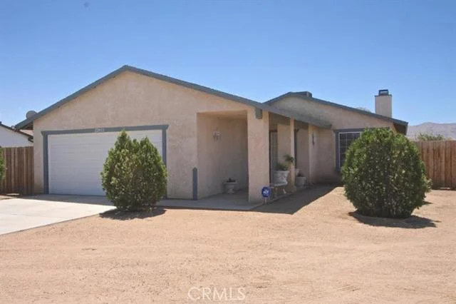 22915 Lone Eagle, Apple Valley, CA 92308