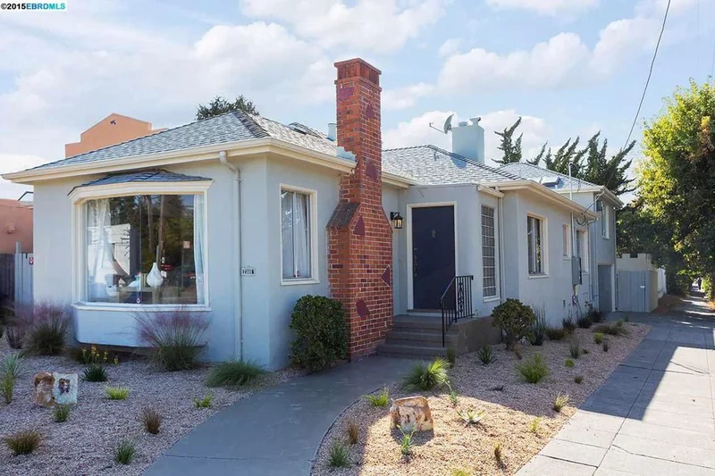 2300 Acton Street, Berkeley, CA 94702