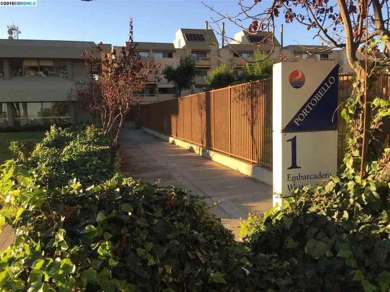 1 Embarcadero #359, Oakland, CA 94607