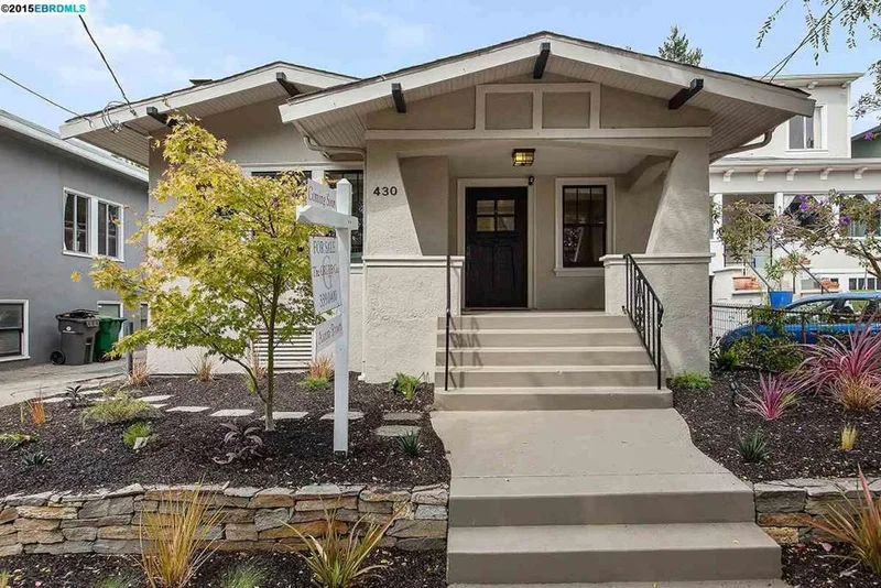 430 Mcauley Street, Oakland, CA 94609