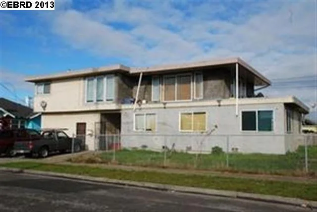 1123 Florida Ave, Richmond, CA 94804-2421