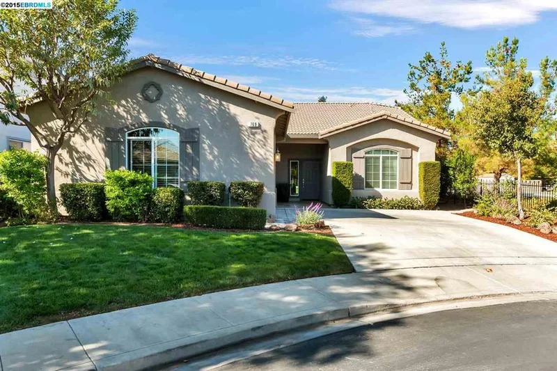 769 Centennial Pl, Brentwood, CA 94513