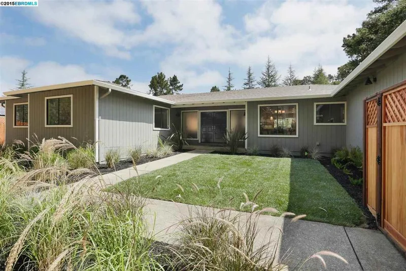 11240 Golf Links Road, Oakland, CA 94605
