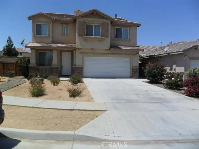 8932 Azalea Springs Rd., Oak Hills, CA 92344
