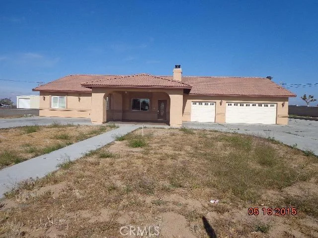 10471 9th, Hesperia, CA 92345