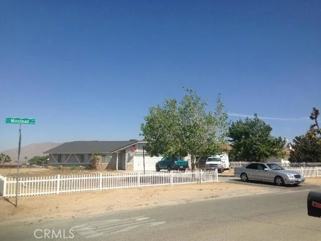 7831 Minstead, Hesperia, CA 92345