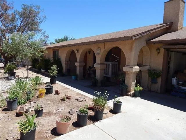 10339 Lincoln, Hesperia, CA 92345