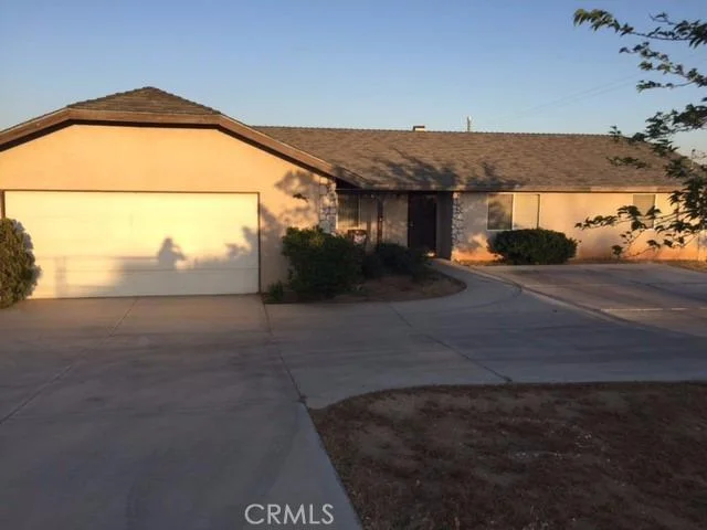 11689 First, Hesperia, CA 92345