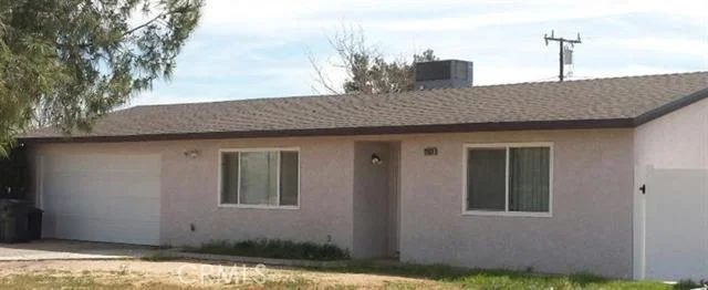 22631 Eyota, Apple Valley, CA 92308