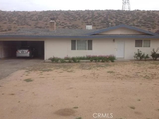 7733 Chase, Hesperia, CA 92345