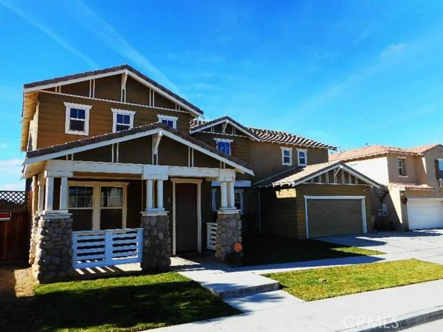 8558 Ojai, Hesperia, CA 92344
