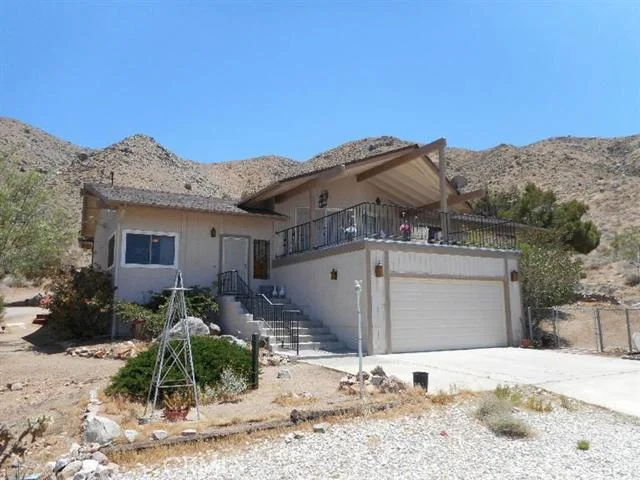 22551 Valley View, Apple Valley, CA 92308