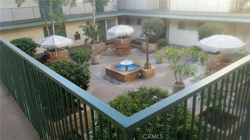 1187 3rd #100, Long Beach, CA 90802