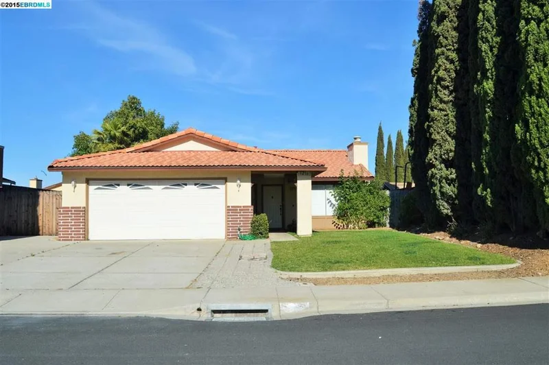 5216 Teresa Ct, Oakley, CA 94561