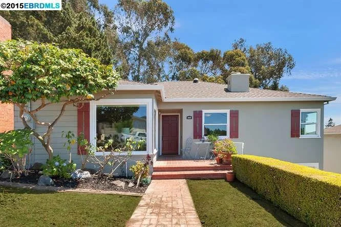 4252 Coolidge Ave, Oakland, CA 94602