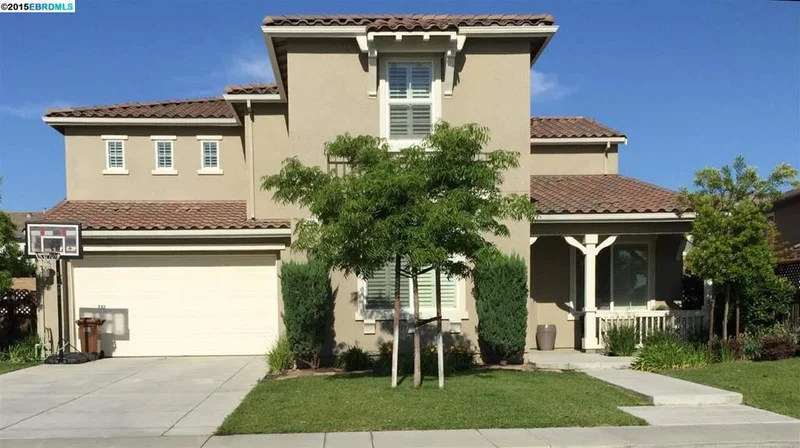 410 Silver Spur Ln, Oakley, CA 94561