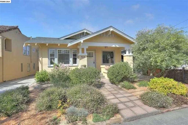 914 Pomona Ave, Albany, CA 94706-2126