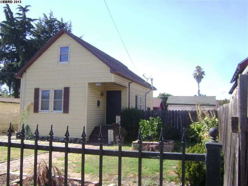 2309 86th Ave, Oakland, CA 94605-3907