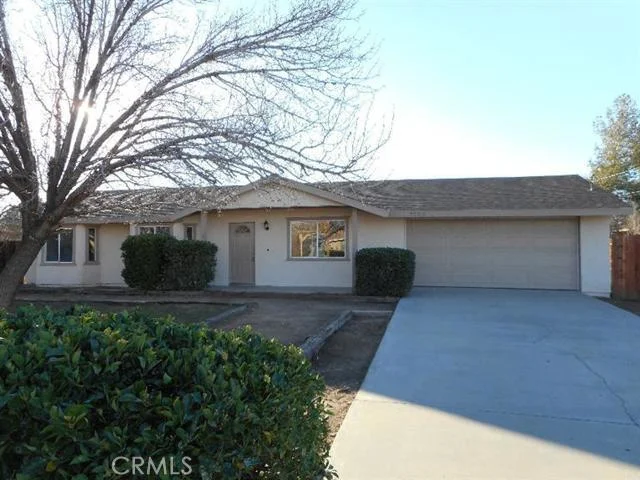 7752 Lincoln, Hesperia, CA 92345